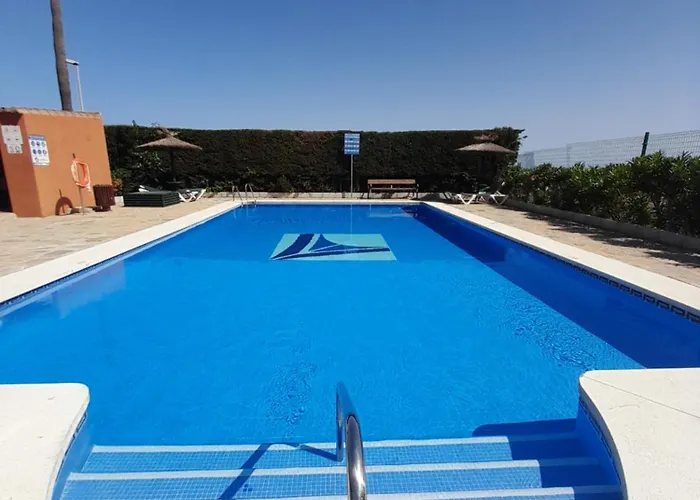 アパートホテル De Tres Muy Espacioso Con Jardines Y Piscinas